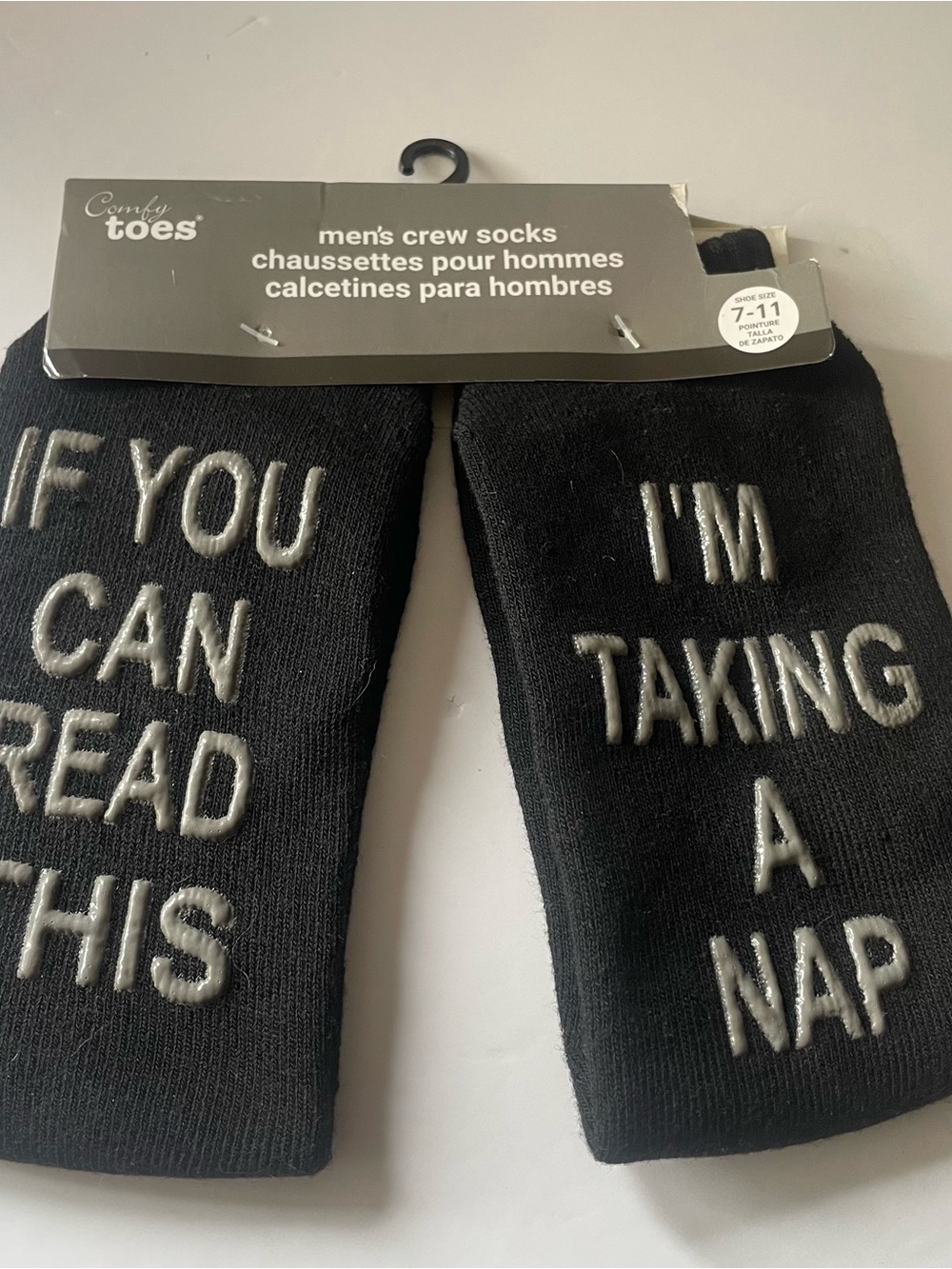 NWT Comfy Toes Men's Crew Socks Size 7-11 If You Can Read This I'm Taking A Nap